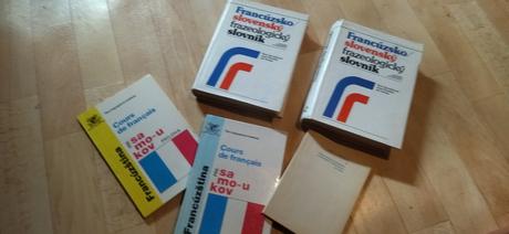 Staršie  knihy francúzštiny, 