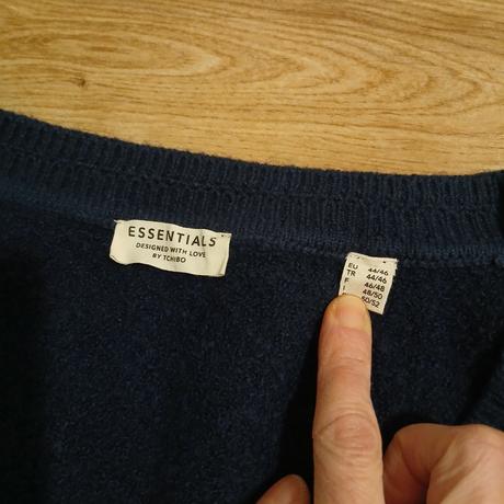 Tmavomodrá vesta s podielom vlny, tchibo,46