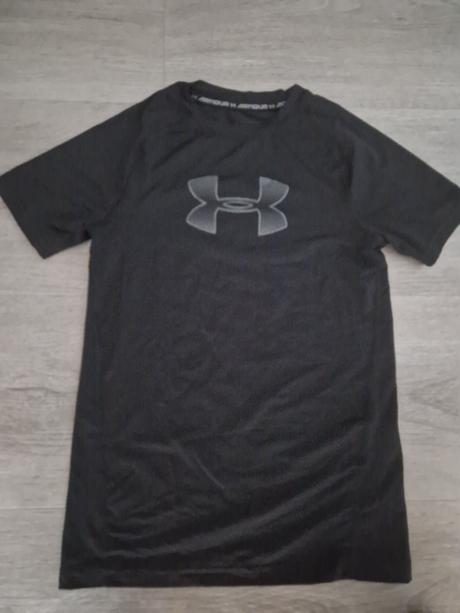 Under armour tričko vel. ymd/jm -135-150cm, under armour,140