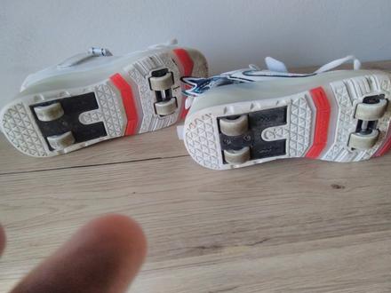 Topánky na kolieskach, 36