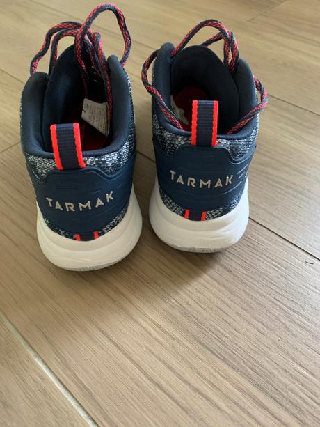 Basketbalove tenisky zn. tarmak, 38