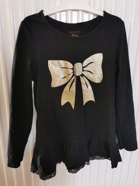 Dievčenské tričko, 122