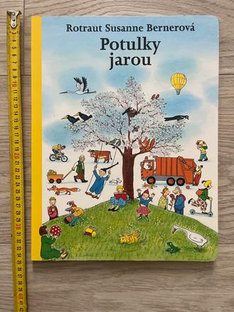 Kniha leporelo potulky jarou, 
