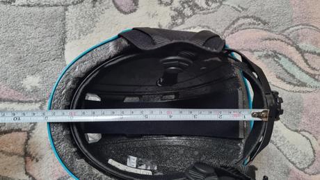 B3412 prilba helma korčuľovanie lyžovanie, xs