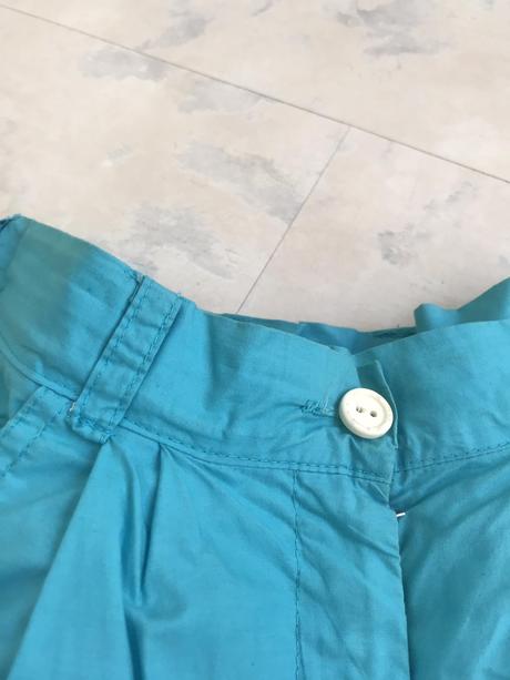 Šortky s vysokým pásom, s