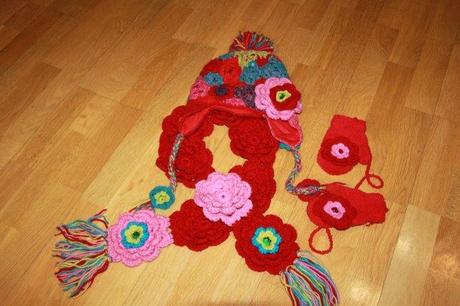 Súpravička čiapky so šálikom + rukavičky, next,122