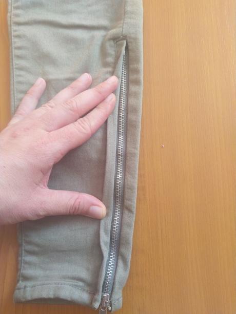 Pohodlné nohavice, 152