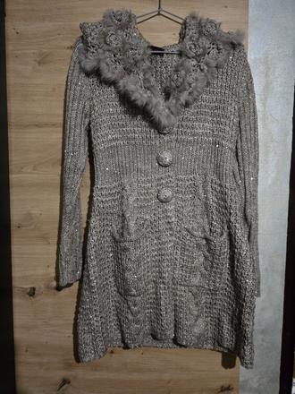 Predĺžený svetrík, s