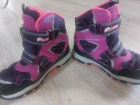 Turisticke topánky, 30