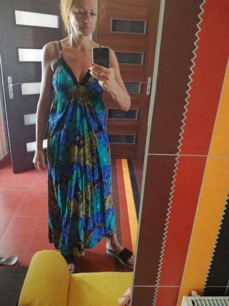 Šaty, atmosphere,38