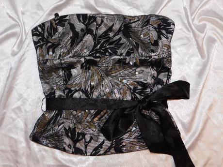 Luxusny velmi pekny korzetovy top, 36
