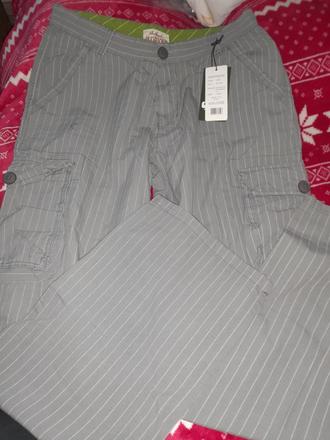 Nové nohavice, authentic,l