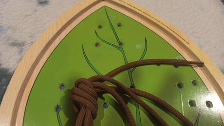 -navliekacka, list a snurka, 