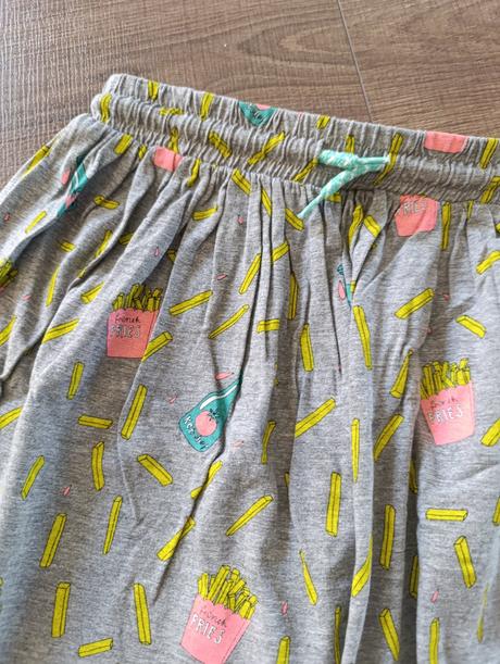 Sukňa, reserved,146