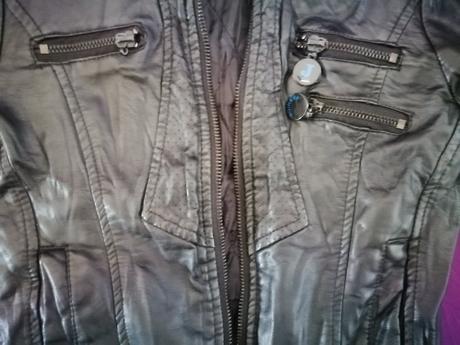 Koženková bunda, 128