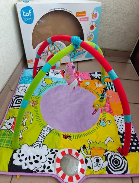 Hracia deka plus na kočík,