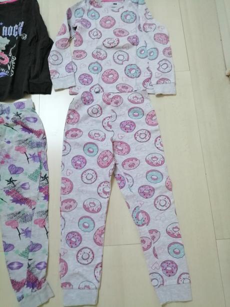 Pyzamka viacfarebne pre dievčatka 2 ks vel 140, f&f,140