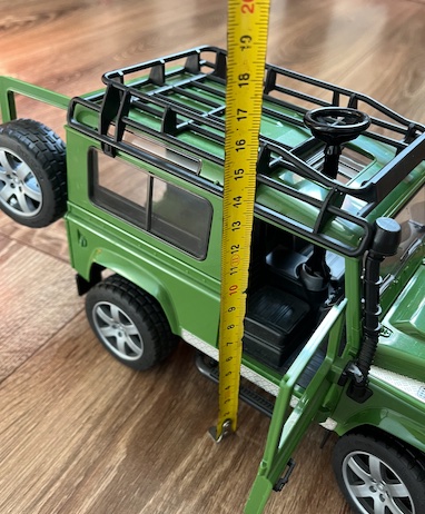 Auto land rover defender hračka, 