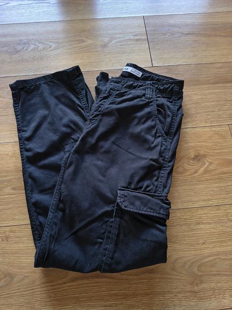 Cool kapsáče, bershka,152