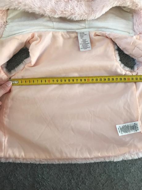 Huňatá vesta v.92, 92