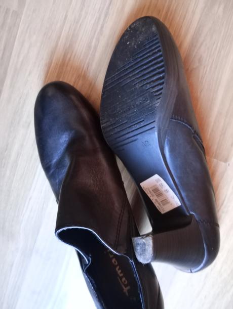 Krásne,značkové topanky, 42