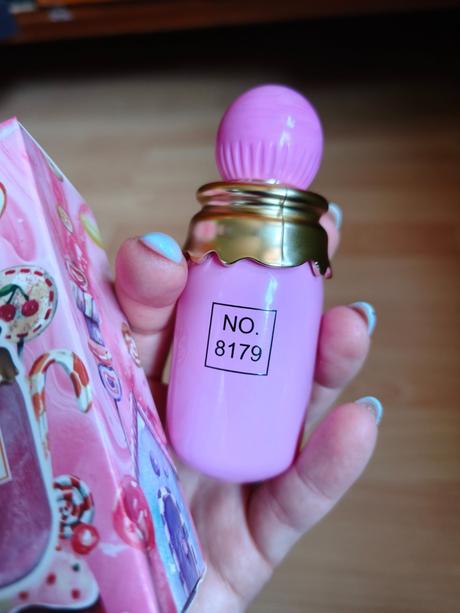Onlyou perfume collection no. 8179,