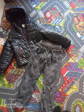 Prechodná bunda a rifľe, 128