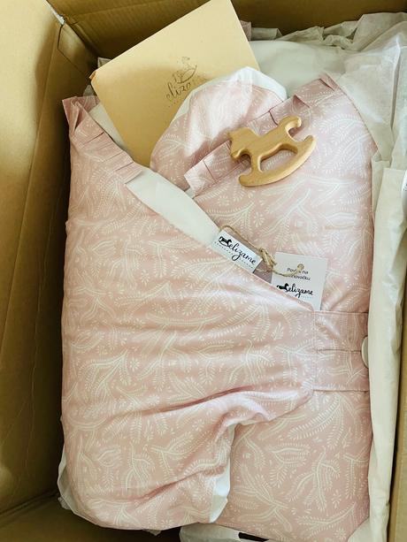 Paperová perinka elizame, 