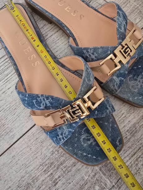 Slapky guess, guess,39