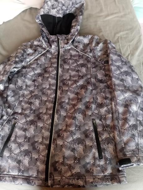 Softshellová bunda, crivit,152