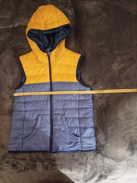 Chlapčenská vesta, pepperts,158