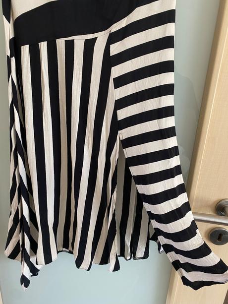 Čiernobiela letná sukňa, s