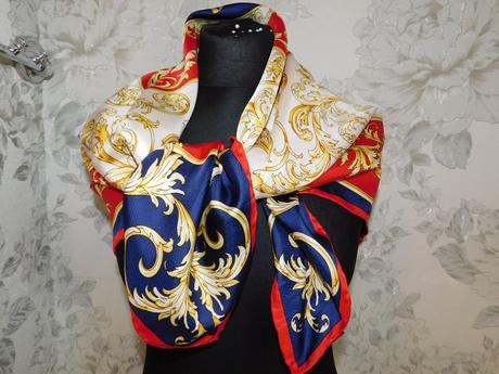 Pompoos kvalitná luxusna hodvabna elegantná šatka, xl