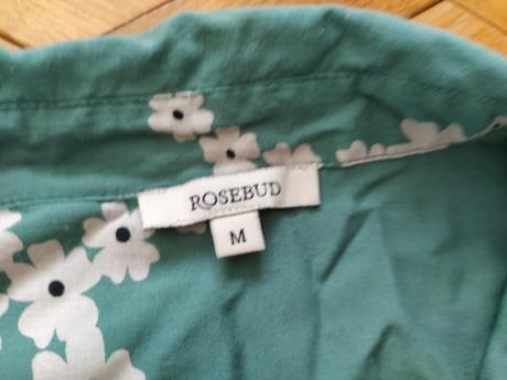 Zelená dlhšia blúzka. veľ.m-l, m