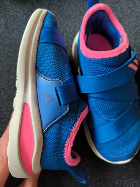 Adidas tenisky v 27, adidas,27