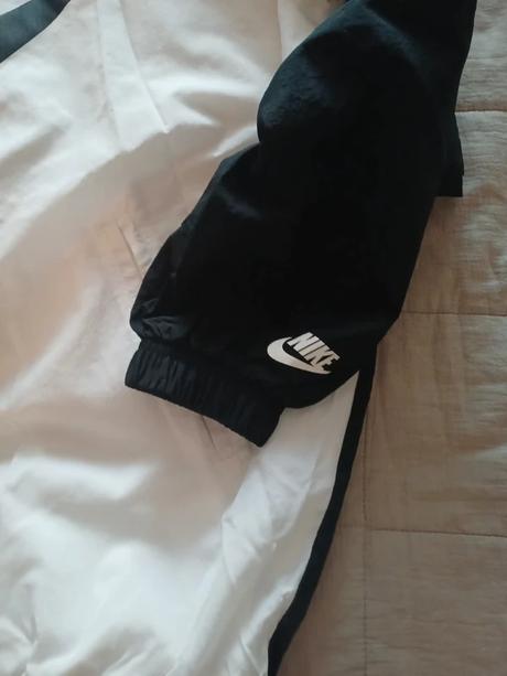 Dámska bunda nike jacket black/whit, nike,l