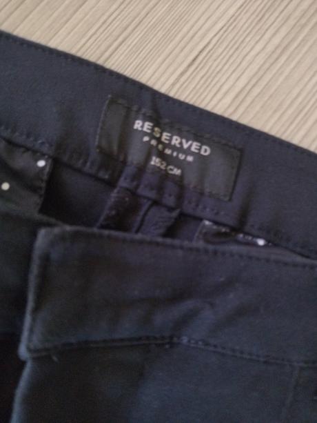 Nohavice, reserved,152