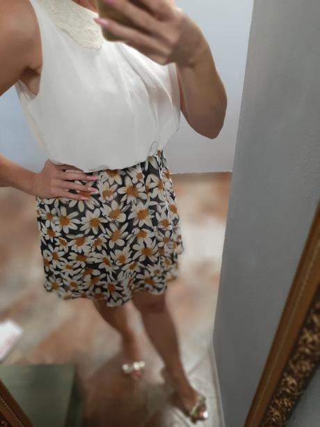 Letné kvietkované šaty, m