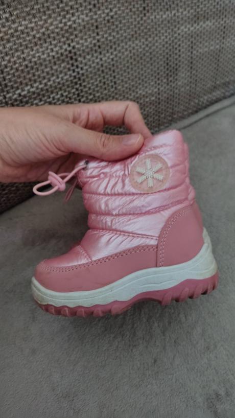 Snehule 20, sinsay,20