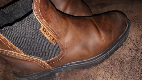 Kožené čizmy quizy vel 40, 40