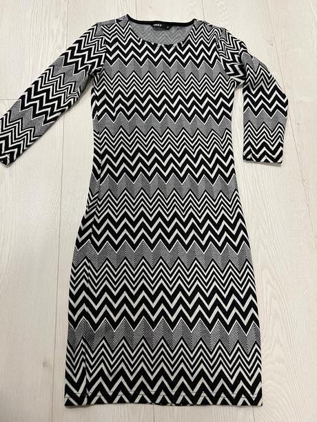 B&w šaty, only,xs