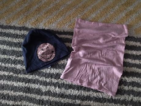 Čiapka smajlík a nákrčník 116/128, 116