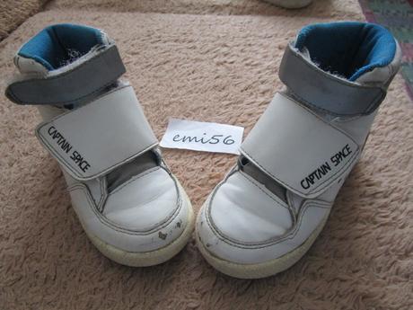 2940. svietiace botasky celé, 25