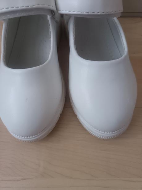 Dievčenské topánky, 25