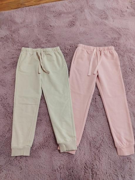 Tepláčiky gate, gate,116