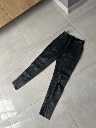 Zara nohavice, zara,xs