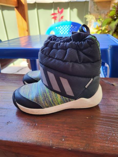 Čižmy +doporučené poštovné, adidas,26