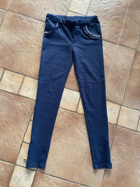 Znackove nohavice ted baker, 152