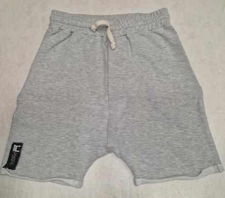 Kraťase minioo, 122