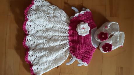 Hačkované šatočky, 68